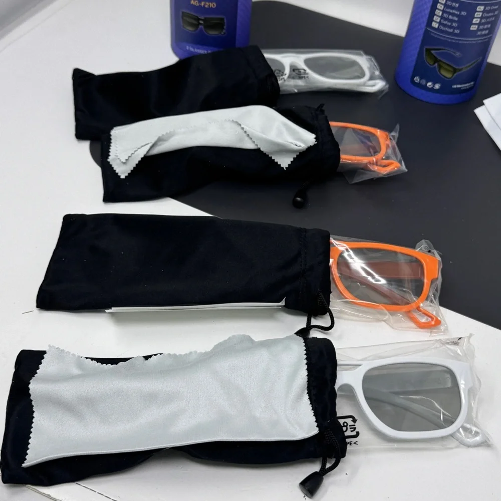 4 NEW AG-F210 3D Glasses for all LG Passive 3D TV 47GA7900 55GA7900 47LA7400
